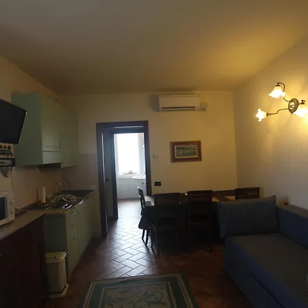 ファームステイ Casa San Marco カステルヌオーヴォ・デル・ガルダ