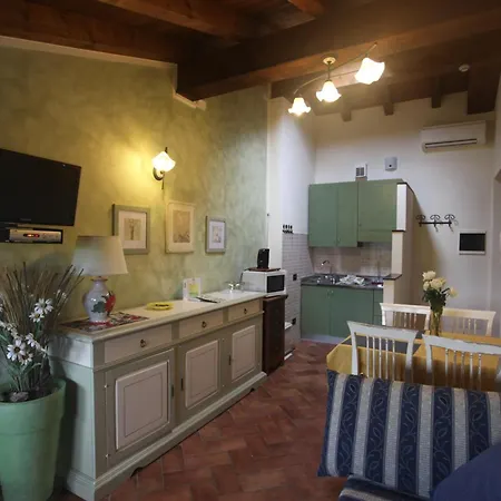 ファームステイ Casa San Marco カステルヌオーヴォ・デル・ガルダ