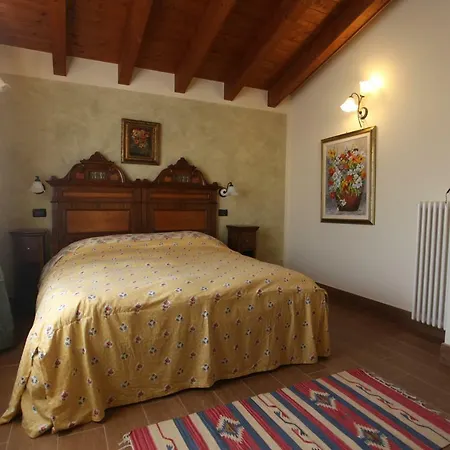 Casa San Marco カステルヌオーヴォ・デル・ガルダ